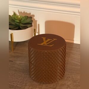 Medium Luxury Inspired Cylinder Twist Open Container NWOT